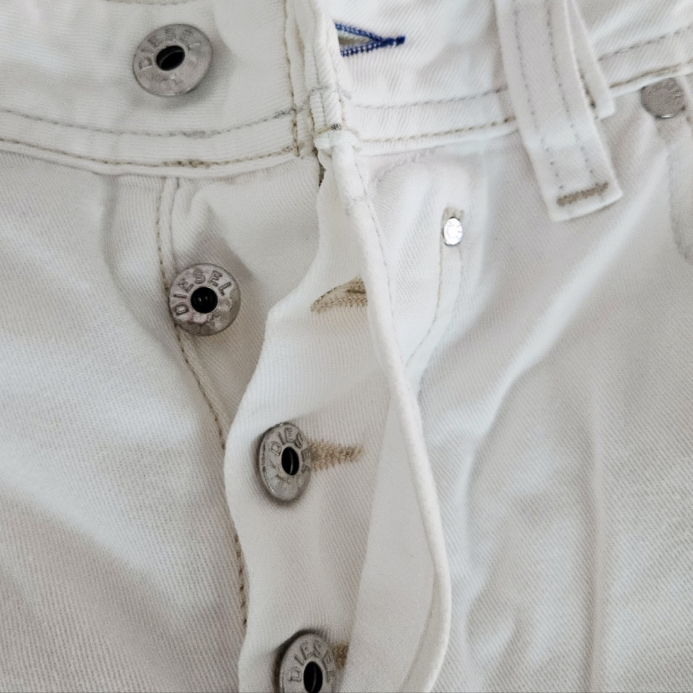 Diesel SAFADO W30 L34 Men's White Slim Straight Reg Fit  Jeans - Picture 10 of 12